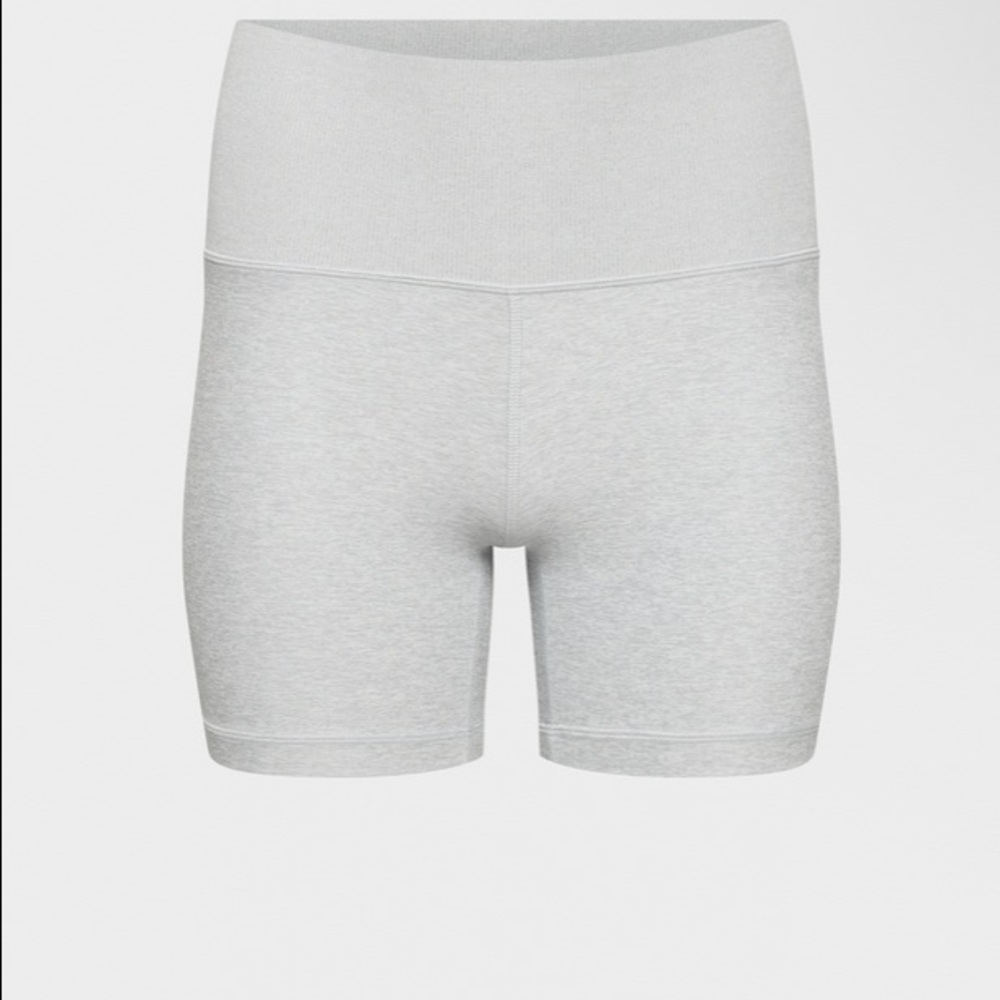 Aritzia Biker shorts - Picture 1 of 3